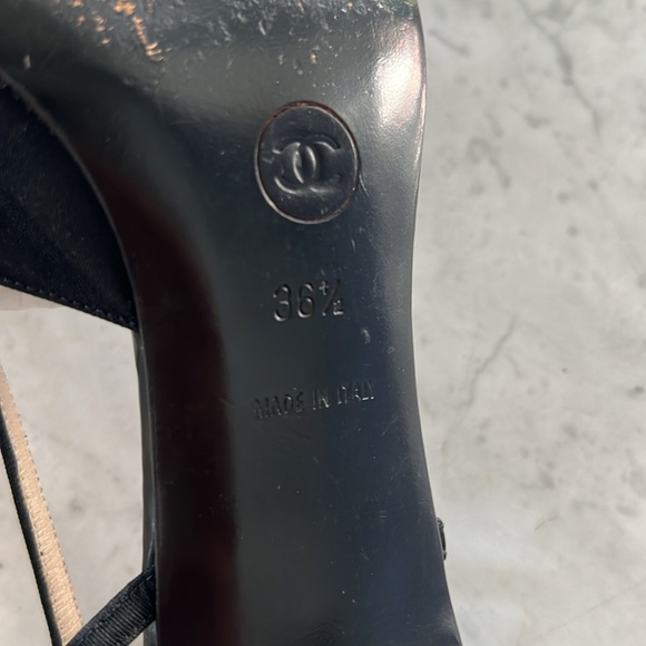 CHANEL Authentic Black Cap-Toe Slingback Heels 36.5 - Picture 5 of 9